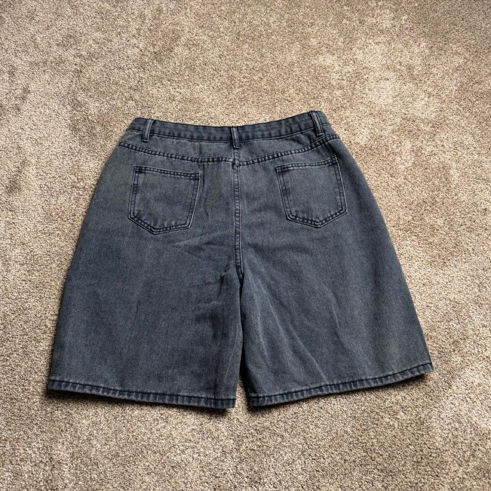 "STAR RISE" DENIM SHORTS - Picture 5 of 6